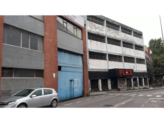 Foto 1 de Nau en venda a avenida Del Príncipe de Asturias de 861 m²