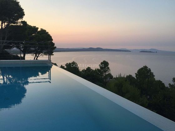 Foto 2 de Casa en venda a Sa Riera - Sa Fontansa de 4 habitacions amb terrassa i piscina