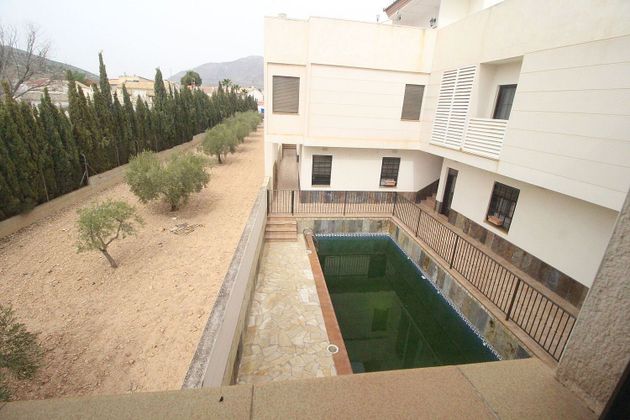 Foto 2 de Ático en venta en calle Virgen del Remedio de 3 habitaciones con terraza y piscina