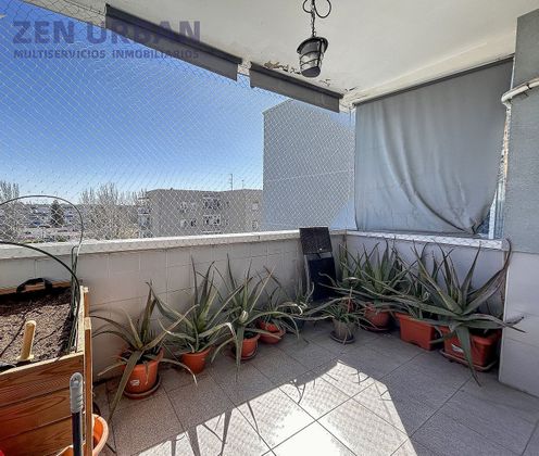 Foto 1 de Piso en venta en Villayuventus-Renfe de 3 habitaciones con terraza y piscina