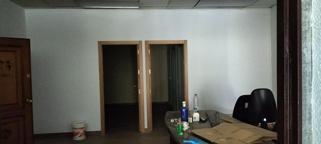 Foto 2 de Oficina en lloguer a calle Triste Condesa de 108 m²