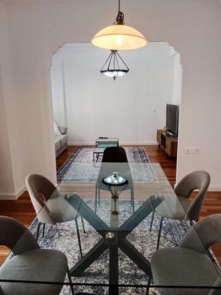 Foto 2 de Pis en lloguer a Sant Francesc de 4 habitacions amb mobles i balcó