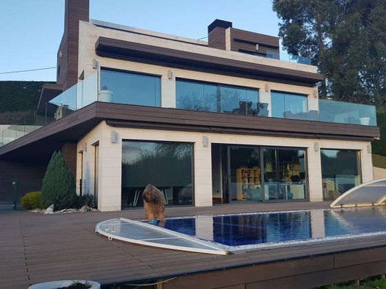 Foto 1 de Xalet en venda a carretera De la Providencia de 4 habitacions amb terrassa i piscina