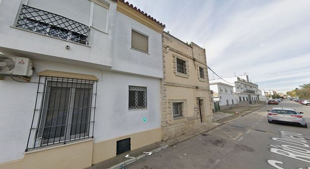 Foto 1 de Casa en venda a calle Río Duero de 4 habitacions i 106 m²