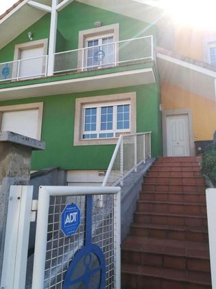 Foto 2 de Casa en venda a Carreño de 3 habitacions amb terrassa i piscina