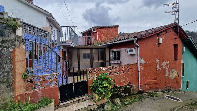 Foto 1 de Casa en venta en calle La Rebollada de 3 habitaciones con terraza y calefacción