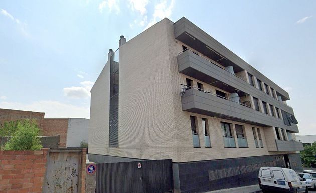 Foto 2 de Venta de dúplex en calle De Celdoni Guixà de 2 habitaciones con ascensor