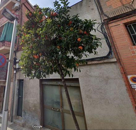 Foto 1 de Venta de edificio en calle Del Turó de la Trinitat de 242 m²