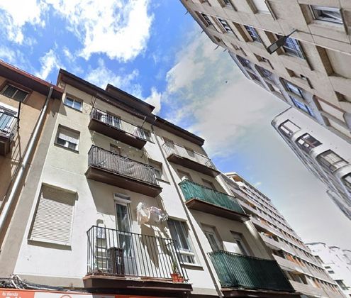 Foto 1 de Pis en venda a calle Tres de Noviembre de 2 habitacions i 50 m²