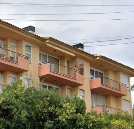 Foto 2 de Venta de piso en calle Acuario de 2 habitaciones y 78 m²