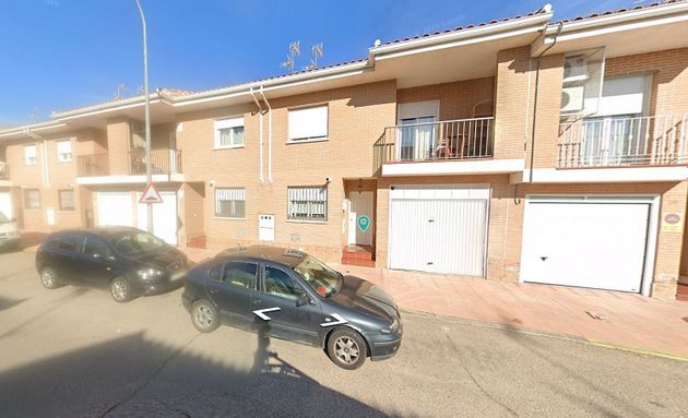 Foto 2 de Casa en venda a avenida Doce de Octubre de 3 habitacions i 149 m²