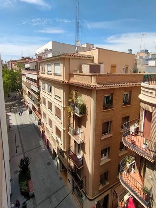 Foto 2 de Pis en venda a Paseo Independencia de 4 habitacions amb balcó i calefacció