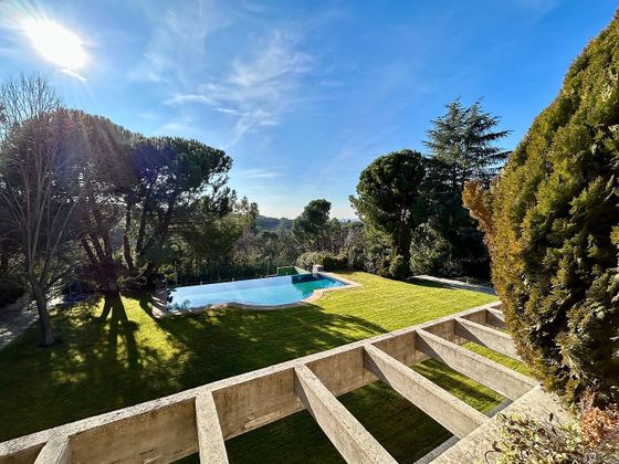 Foto 1 de Chalet en venta en Montealina de 6 habitaciones con terraza y piscina