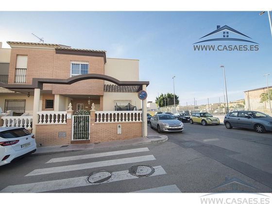 Foto 2 de Casa en venda a Huércal de Almería de 5 habitacions amb terrassa i garatge