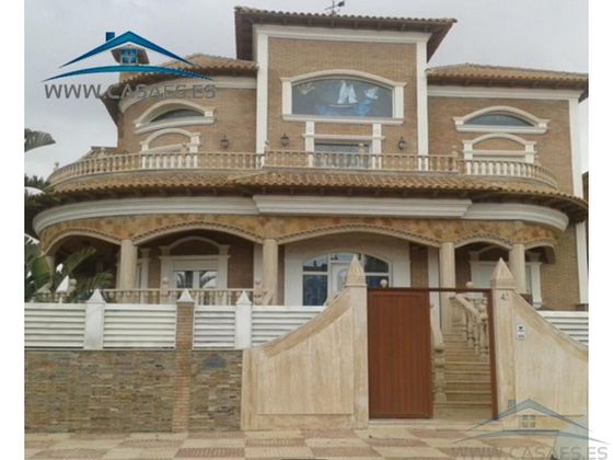 Foto 1 de Xalet en venda a El Sabinar – Urbanizaciones – Las Marinas – Playa Serena de 6 habitacions amb piscina i garatge