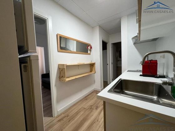 Foto 2 de Alquiler de piso en Aguadulce Sur de 1 habitación con muebles y aire acondicionado