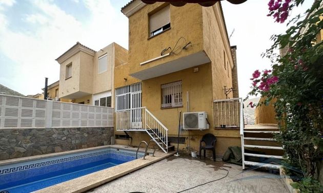 Foto 2 de Xalet en venda a La Envía de 4 habitacions amb terrassa i piscina
