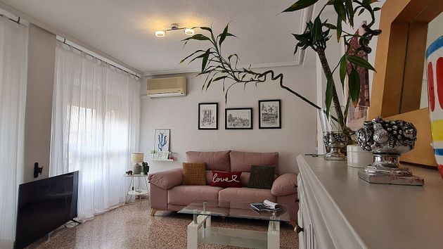 Foto 2 de Pis en venda a Aspe de 3 habitacions amb terrassa i aire acondicionat