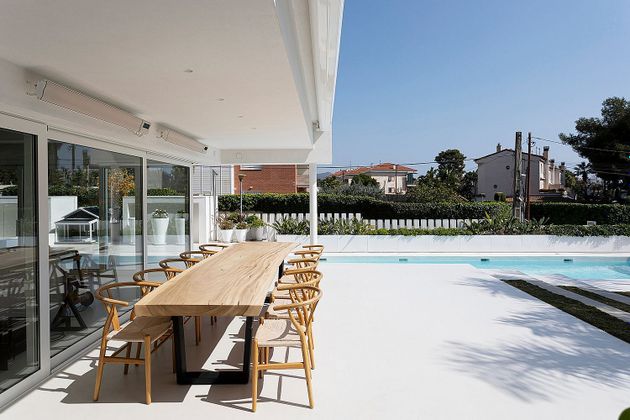 Foto 2 de Xalet en venda a calle Poeta Trinitat Catasús de 5 habitacions amb terrassa i piscina