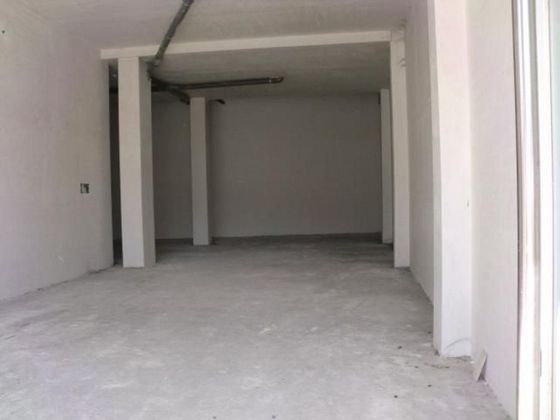 Foto 2 de Alquiler de local en Pardinyes - Riu Segre - Mitjana de 140 m²