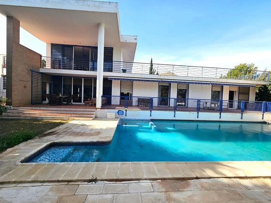 Foto 2 de Casa en venta en La Cañada de 5 habitaciones con terraza y piscina