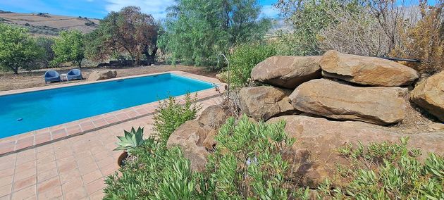 Foto 2 de Casa en venda a Casarabonela de 7 habitacions amb terrassa i piscina