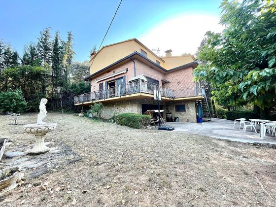 Foto 1 de Casa rural en venda a Marganell de 5 habitacions amb terrassa i piscina