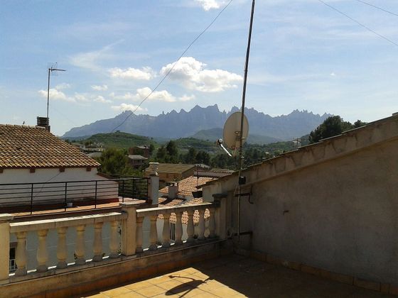 Foto 2 de Venta de chalet en Castellgalí de 7 habitaciones con terraza y piscina