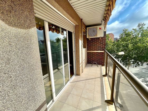 Foto 1 de Pis en venda a Poble Nou de 3 habitacions amb terrassa i garatge