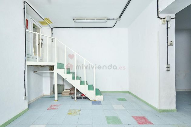 Foto 2 de Local en venda a Goya de 79 m²