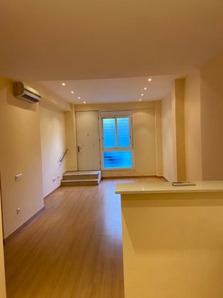 Foto 1 de Venta de piso en calle Ignasi Iglesias de 2 habitaciones con aire acondicionado