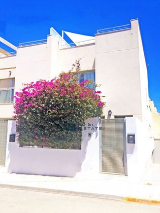 Foto 1 de Casa adossada en venda a Marina Botafoc - Platja de Talamanca de 3 habitacions amb terrassa i aire acondicionat