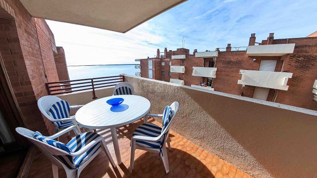 Foto 1 de Venta de piso en ronda Del Mar de 3 habitaciones con terraza y piscina