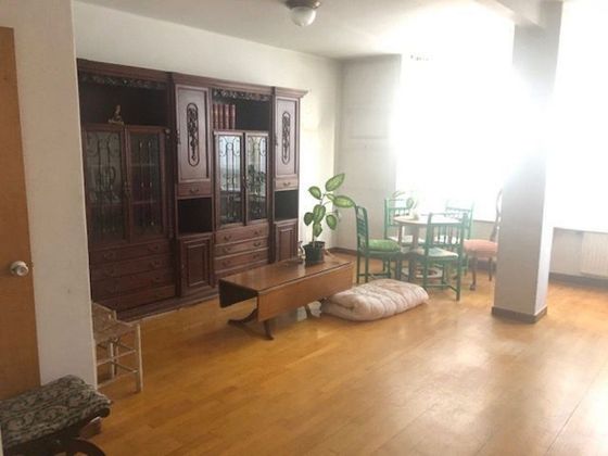 Foto 2 de Venta de piso en Centro - Echegaray de 4 habitaciones con garaje y calefacción