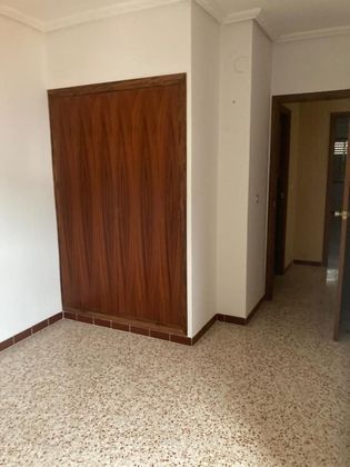 Foto 1 de Venta de piso en plaza España de 4 habitaciones con garaje y ascensor