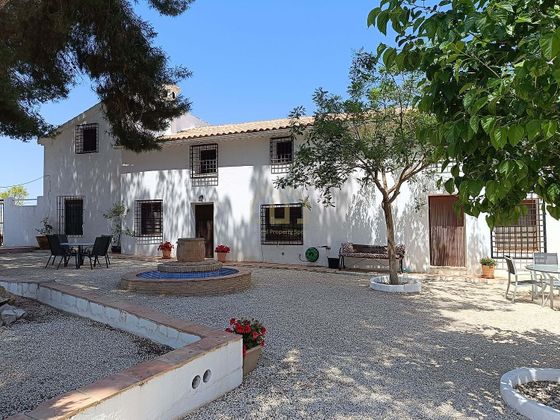 Foto 2 de Casa rural en venda a Caravaca de la Cruz de 7 habitacions amb terrassa i piscina