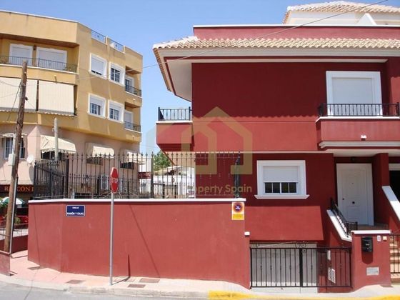 Foto 1 de Venta de dúplex en San Miguel de Salinas de 4 habitaciones con terraza y garaje