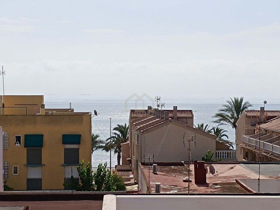 Foto 1 de Àtic en venda a Torre de la Horadada de 2 habitacions amb terrassa i balcó