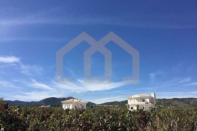 Foto 2 de Casa en venda a Pinós de 4 habitacions amb terrassa i piscina