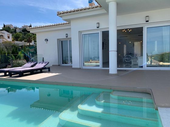 Foto 2 de Xalet en venda a Ràfol d´Almúnia (El) de 5 habitacions amb terrassa i piscina
