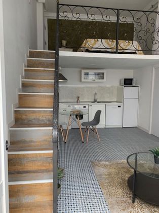 Foto 2 de Alquiler de piso en Butarque de 2 habitaciones con muebles y aire acondicionado
