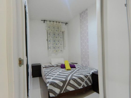 Foto 2 de Alquiler de piso en Puerta del Ángel de 3 habitaciones con muebles