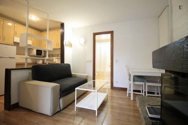 Foto 1 de Estudio en alquiler en Nueva España con muebles y aire acondicionado