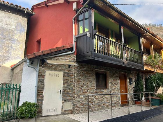 Foto 2 de Pis en venda a calle Lugar Santullano de 3 habitacions amb terrassa i jardí