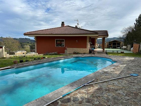 Foto 1 de Casa en venda a calle Aldea Barganiza de 3 habitacions amb terrassa i piscina