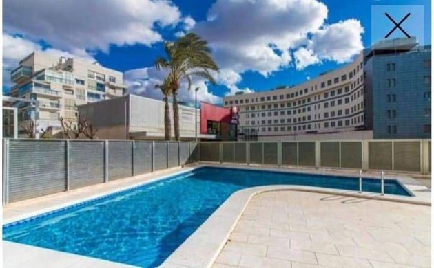 Foto 2 de Venta de piso en Ciutat Universitària de 2 habitaciones con terraza y piscina