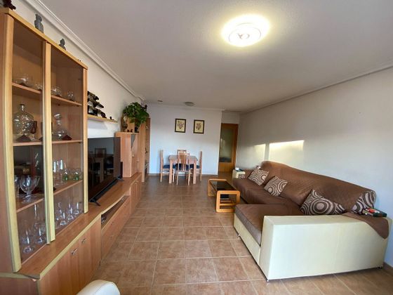 Foto 2 de Pis en venda a Las Bayas de 3 habitacions amb terrassa i aire acondicionat