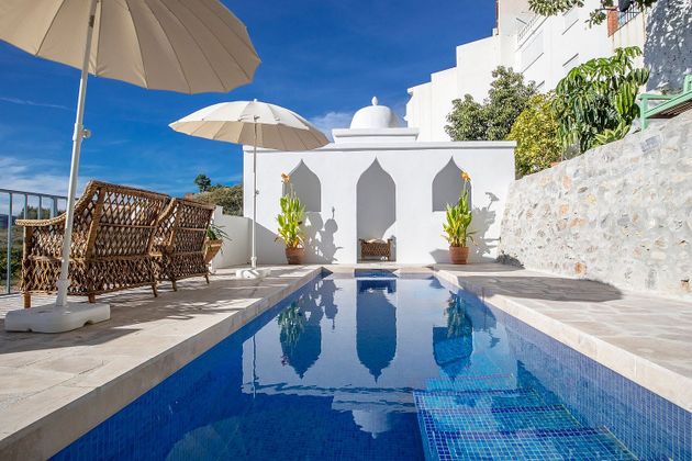 Foto 2 de Casa en venda a Cómpeta de 3 habitacions amb terrassa i piscina
