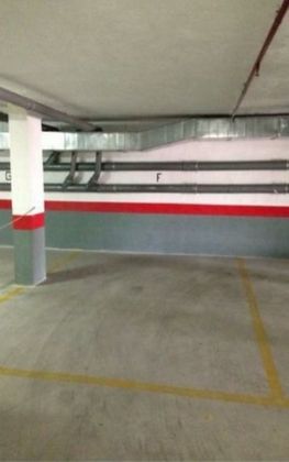 Foto 1 de Venta de garaje en Cabo Pino - Reserva de Marbella de 16 m²