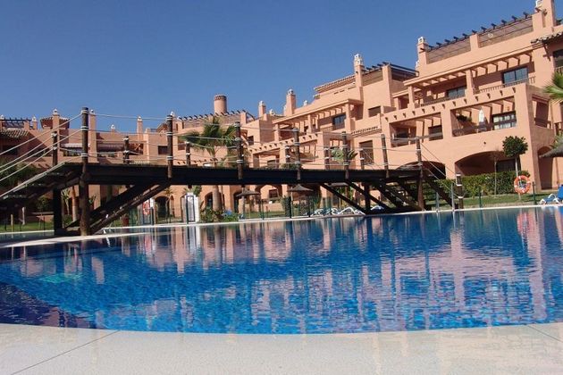 Foto 1 de Pis en lloguer a Paraíso - Atalaya- Benamara de 2 habitacions amb terrassa i piscina